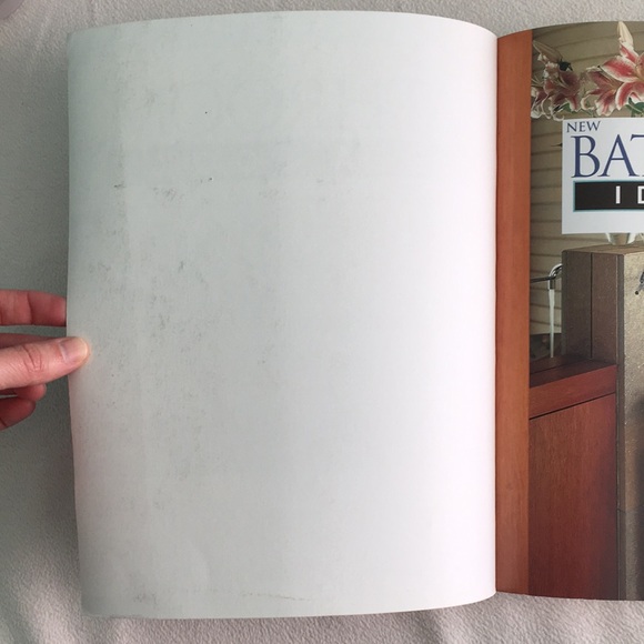 🆓 Free with Purchase “Bathroom Idea Book” by Taunton Home - Picture 4 of 16